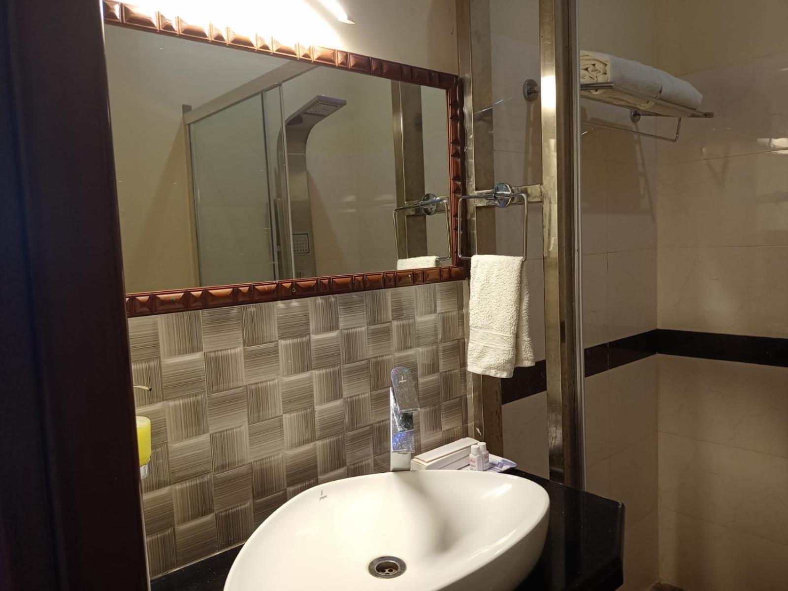 Changs Resort Kaharpara Dış mekan fotoğraf